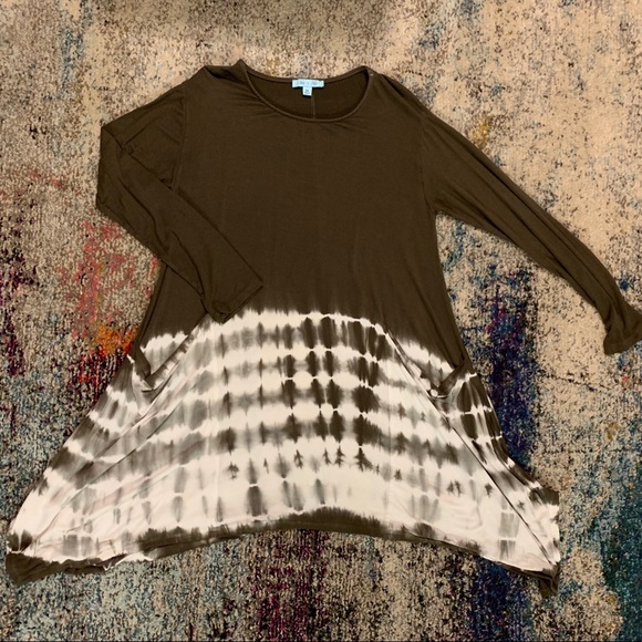 She and Sky Dresses & Skirts - Long sleeve tie dye tunic/ dress She and Sky Dresses & Skirts - Long sleeve tie dye tunic/ dress